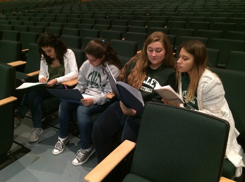 Members of PV Theatre read through their parts from The Dining Room.