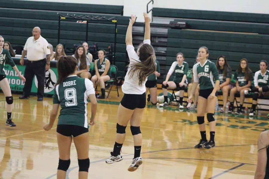 Volleyball team hopes to improve offensively