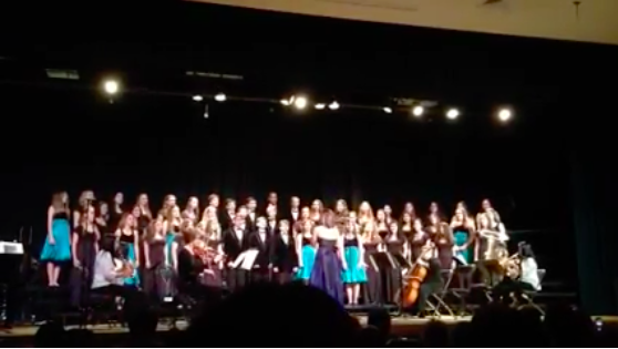 PV Choir and Band perform in Holiday Concert