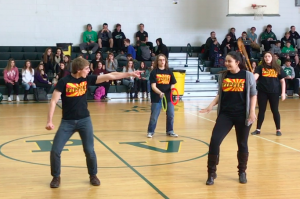 "Pippin" flash mob surprises onlookers during lunch