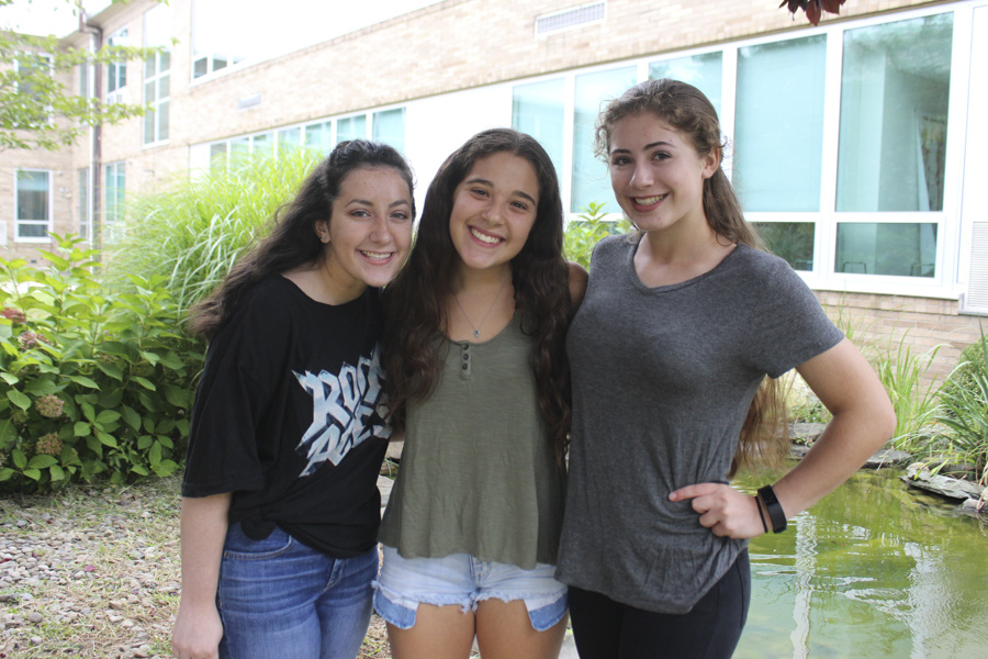 From left: Smoke Signal Managing Editor Kayla Barry, Editor in Chief Lauren Cohen, and Editor in Chief Madison Gallo. 