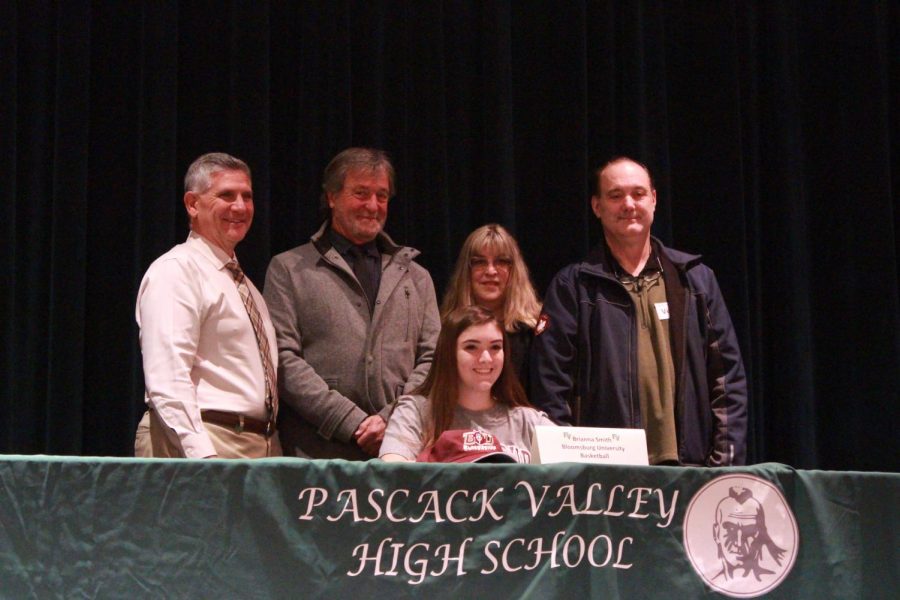 Brianna Smith alongside her parents, PV coach Jeff Jasper, and PV principal Tom DeMaio. Smith will play basketball at Bloomsburg University. 