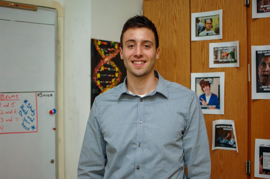 First-year+Pascack+Valley+science+teacher+Daniel+Grothues+began+working+at+PV+in+January+of+2019+when+science+teacher+Michela+Piccoline+left+for+maternity+leave.+He+has+always+wanted+to+work+in+the+science+field+like+his+father+and+mother.