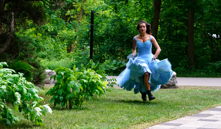 'Secret Society of Second Born Royals': A cliche and tedious film