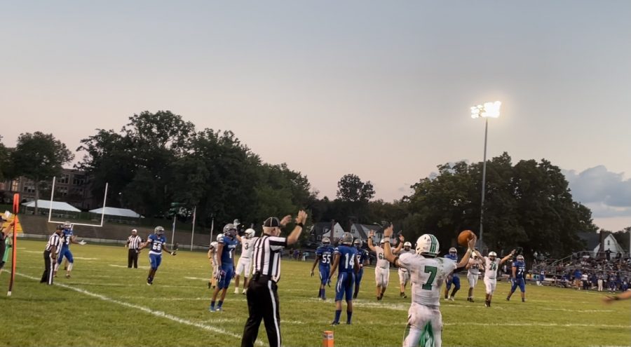 Savariegos late first half touchdown paves the way for PVs 40-12 win over Teaneck