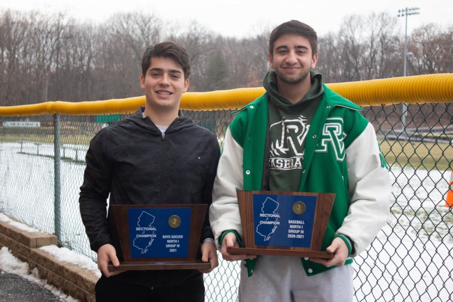 Criscuolo and Stephan pose with the state sectional title.