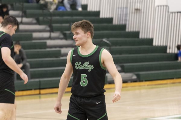 PV Senior Tyler Berk on the court during Senior Night