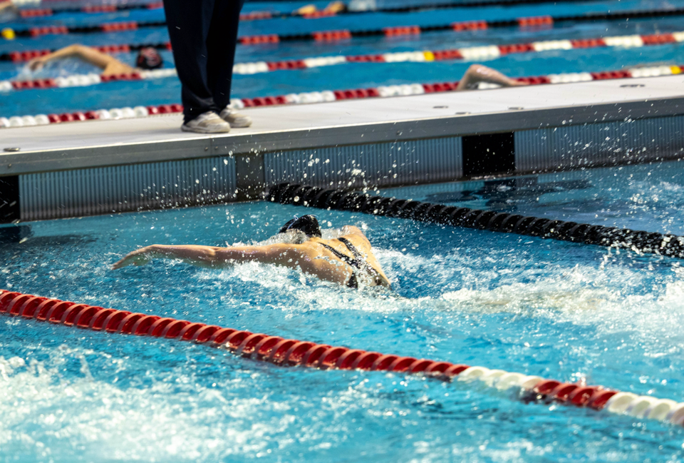 Amanda Bramley swimming during a swim meet